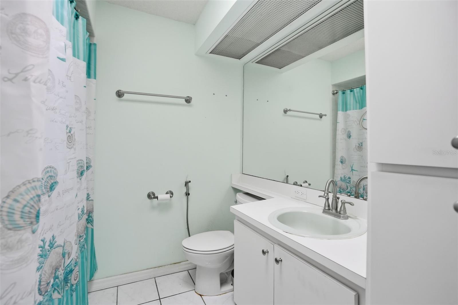 Image 16 of 21 For 3352 St Ives Boulevard