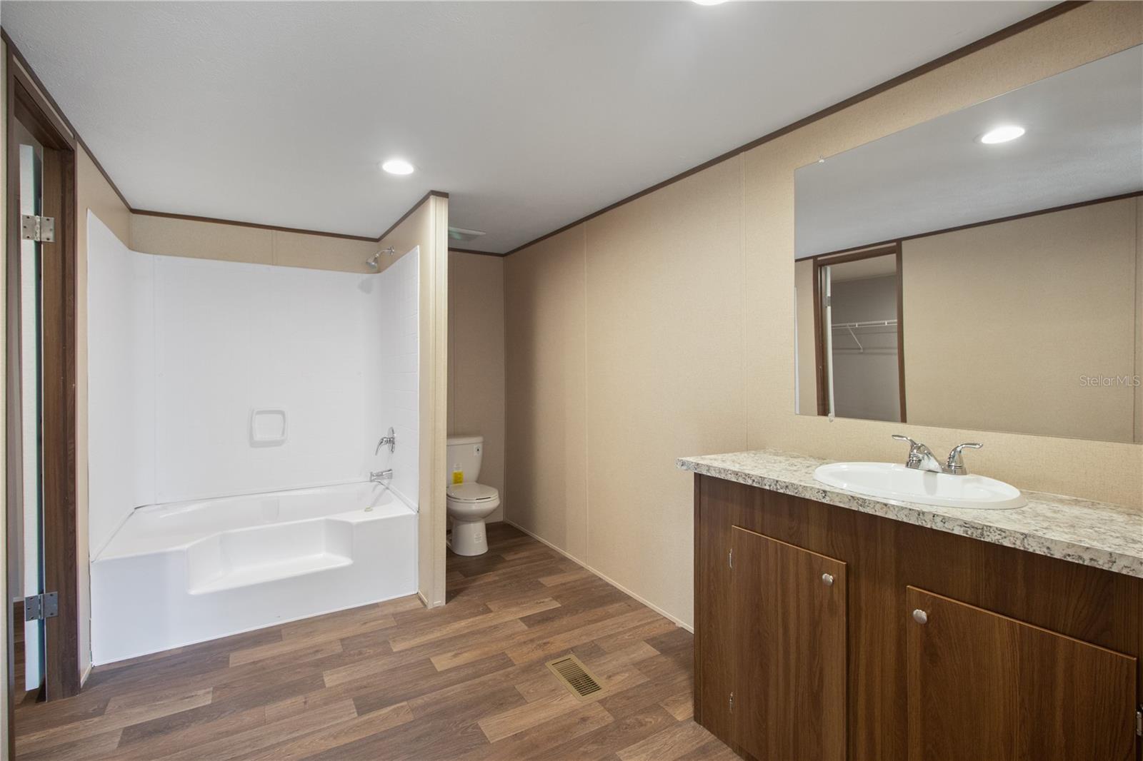 Image 32 of 33 For 12396 Hicks Road