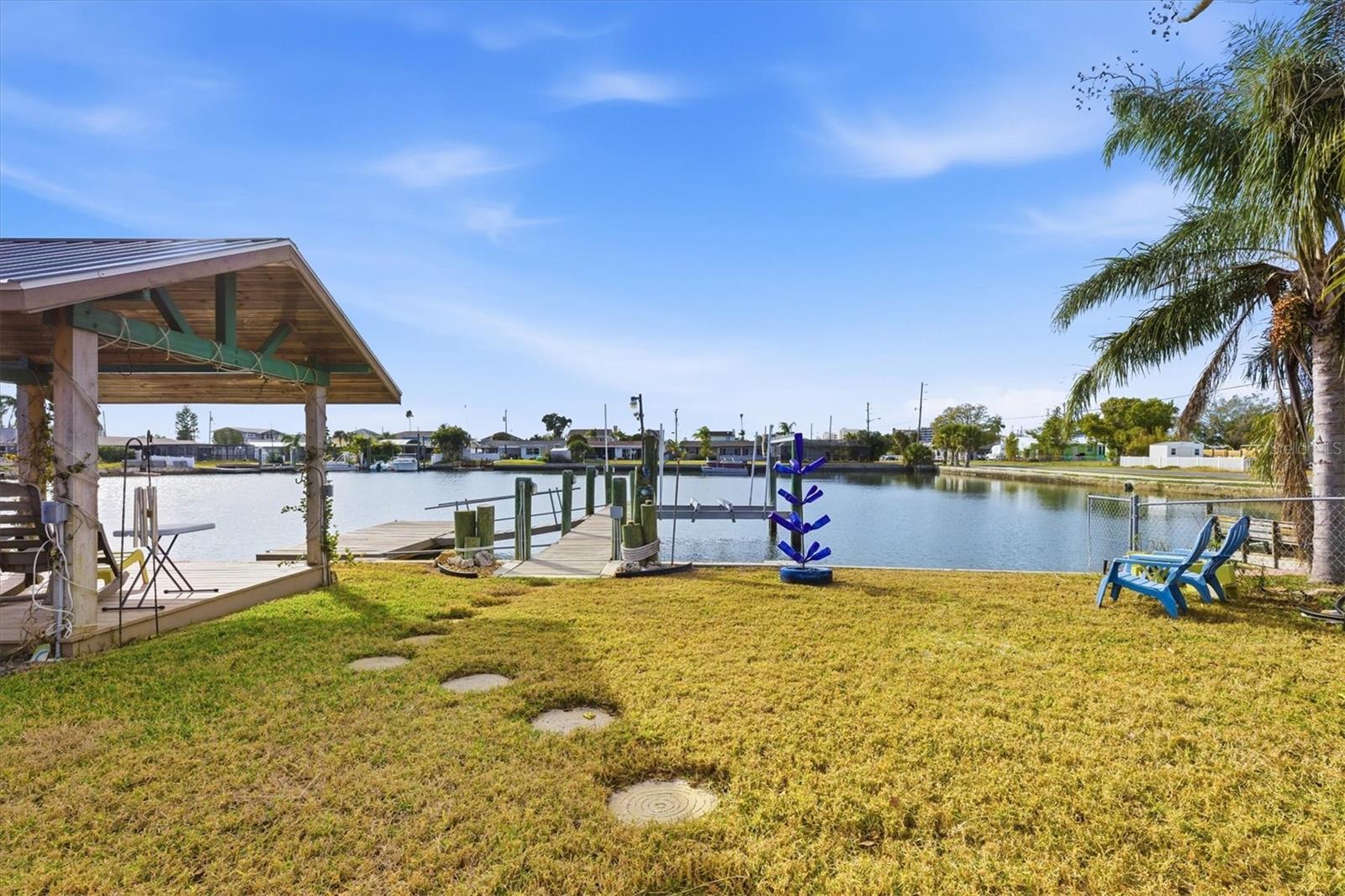 Listing photo id 42 for 13711 Evelane Drive