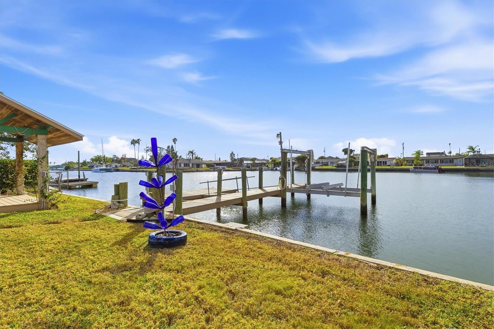 Listing photo id 46 for 13711 Evelane Drive