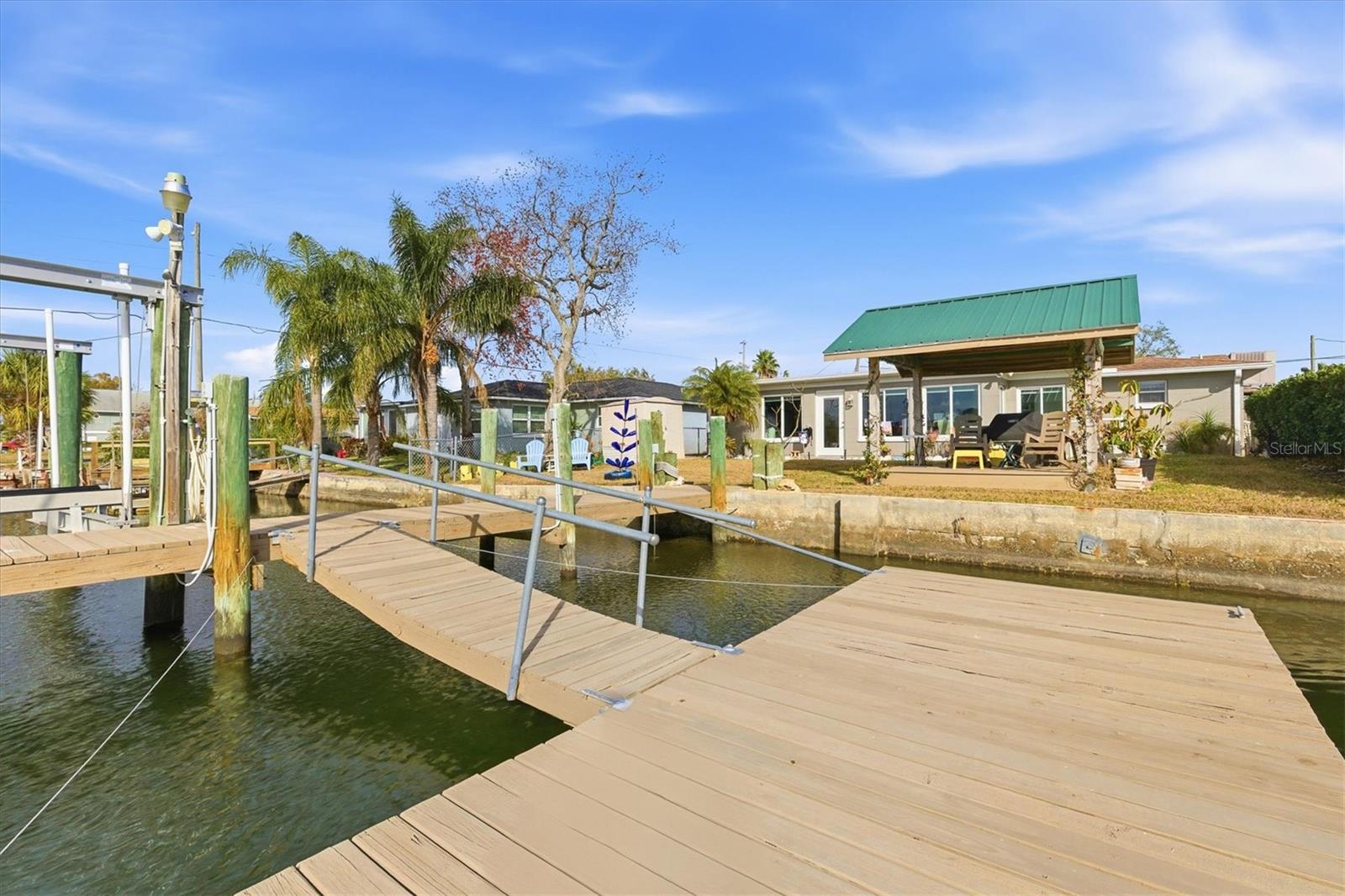 Listing photo id 51 for 13711 Evelane Drive