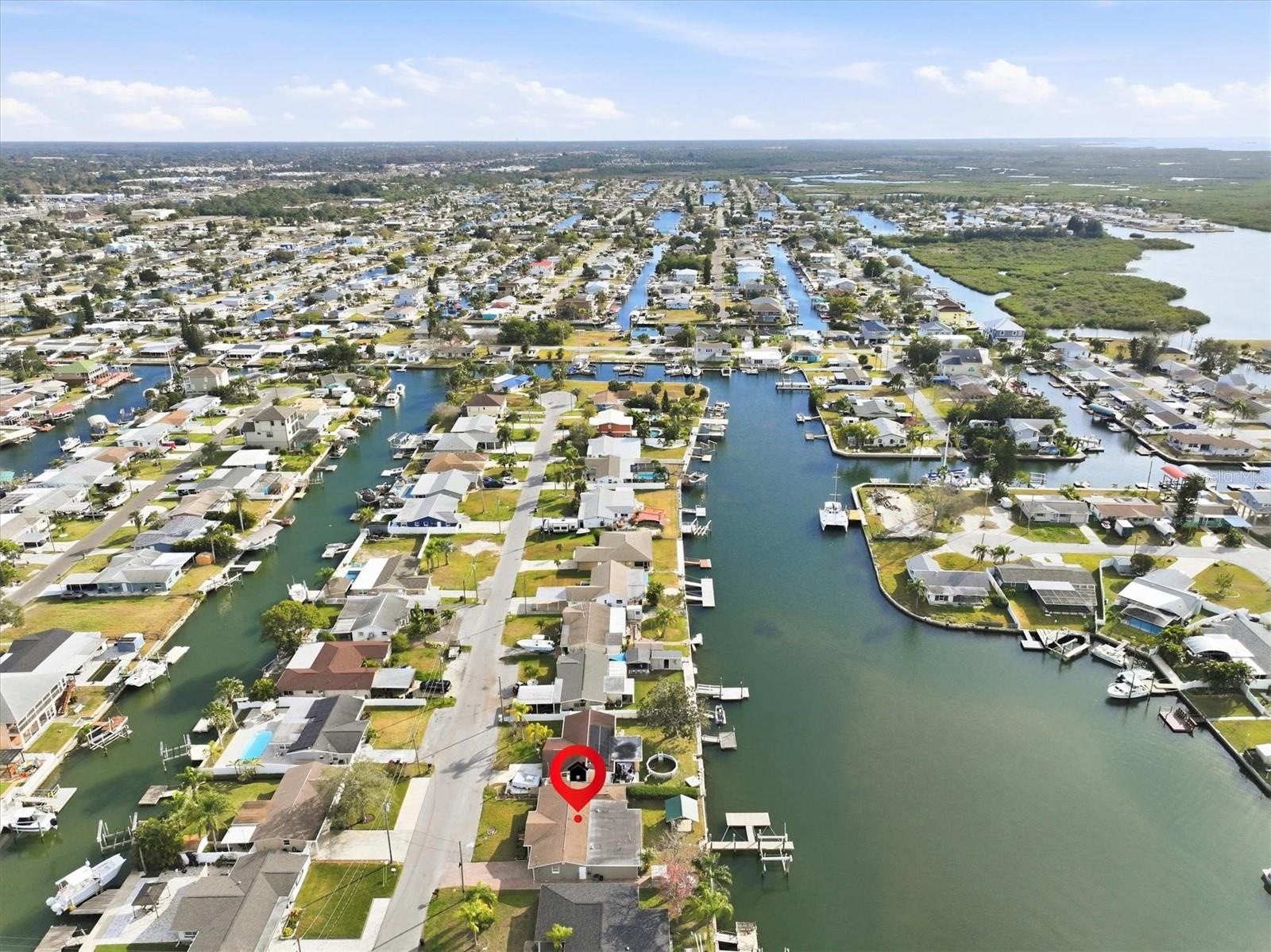 Listing photo id 59 for 13711 Evelane Drive