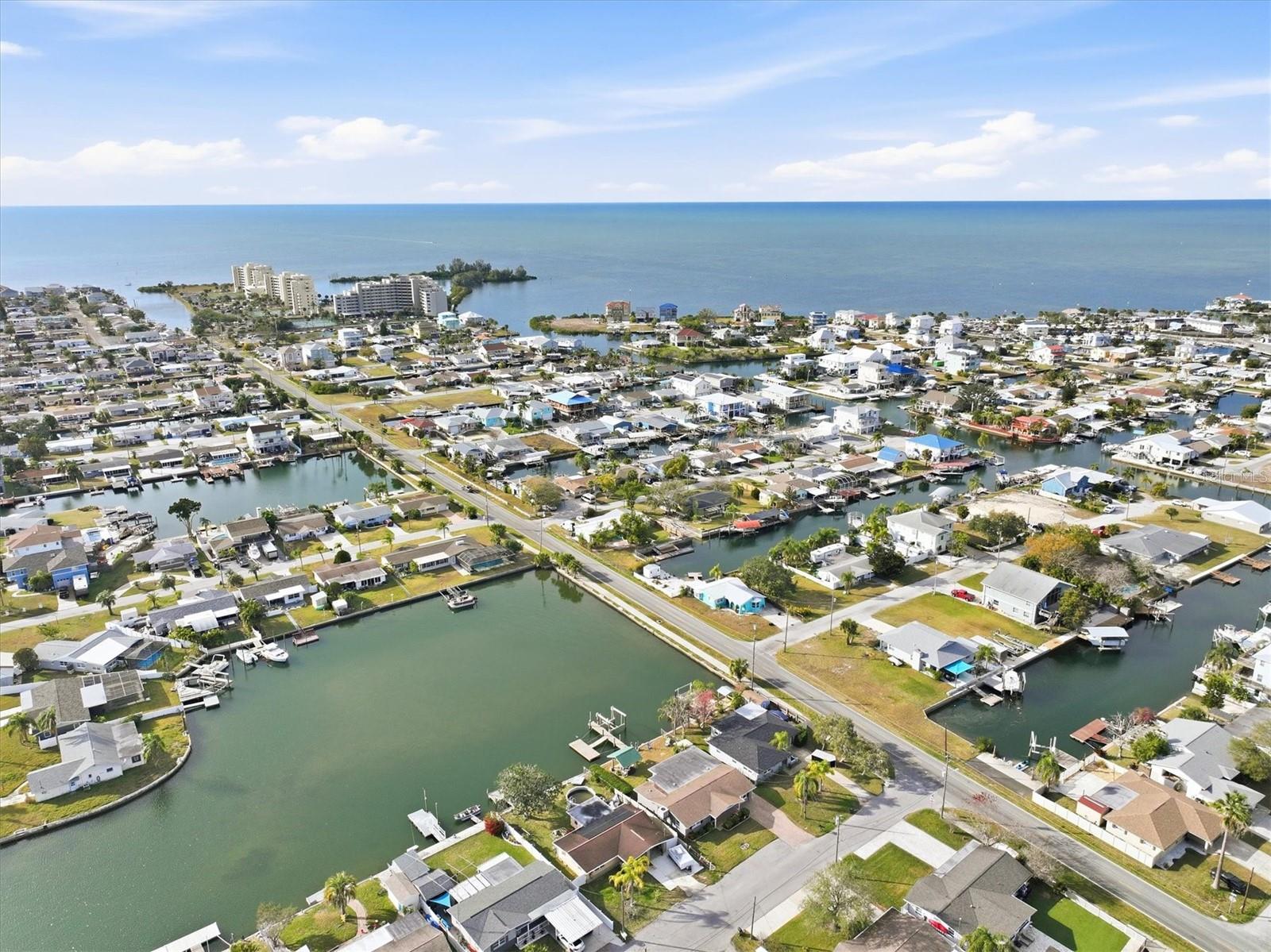 Listing photo id 63 for 13711 Evelane Drive