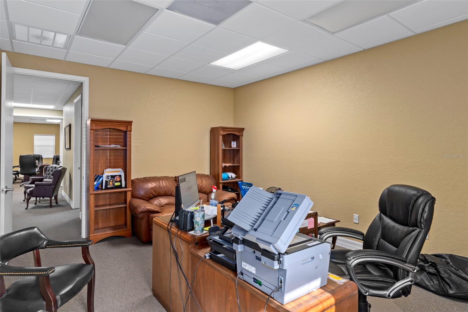 Image 20 of 41 For 8352 Forest Oaks Boulevard