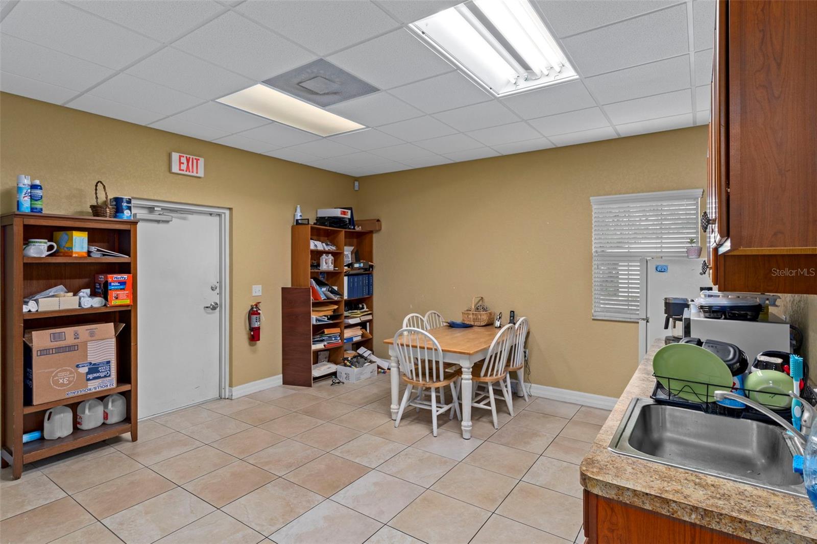 Image 25 of 41 For 8352 Forest Oaks Boulevard