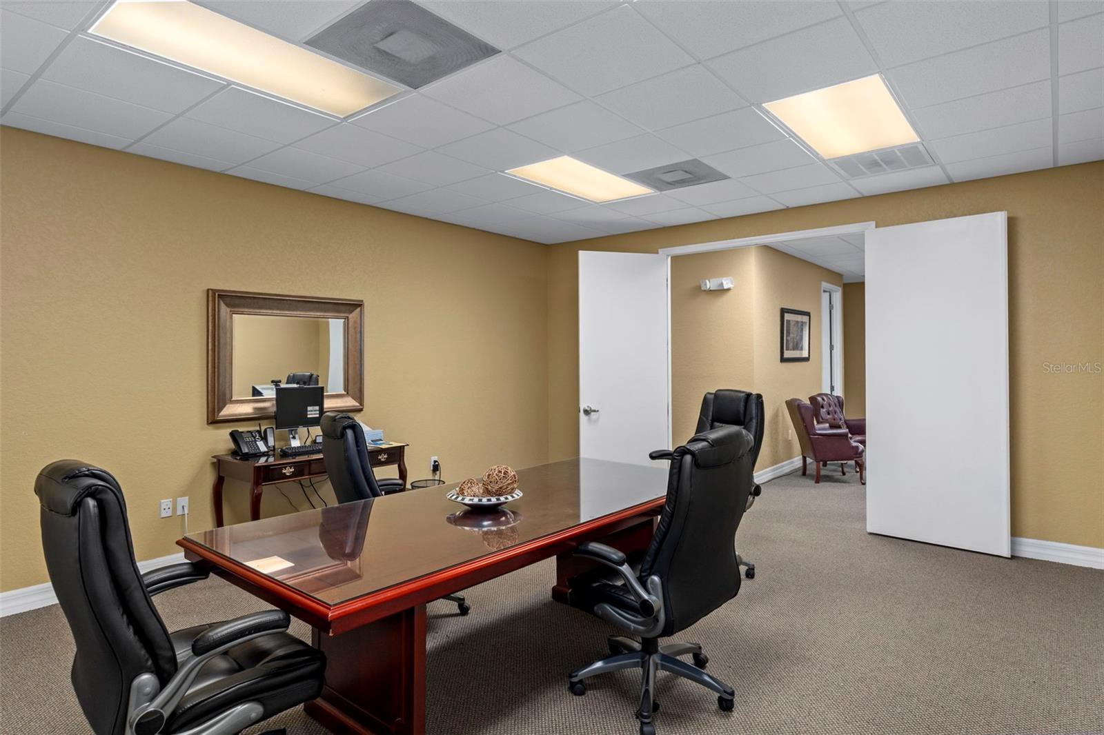 Image 28 of 41 For 8352 Forest Oaks Boulevard