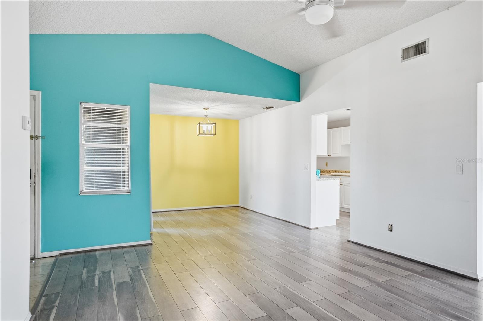 Image 9 of 33 For 7744 St Andrews Boulevard 1