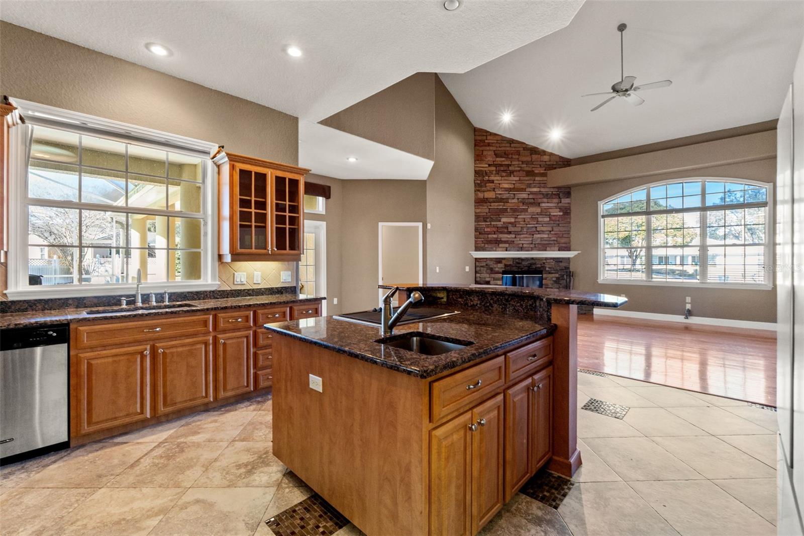 Image 13 of 56 For 421 Nessler Way