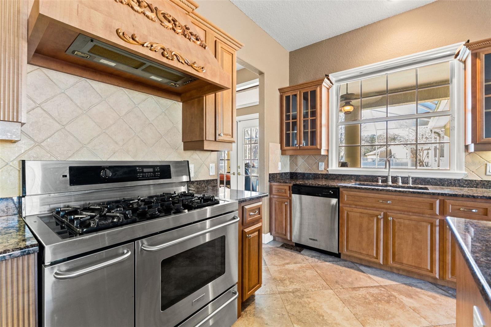 Image 14 of 56 For 421 Nessler Way