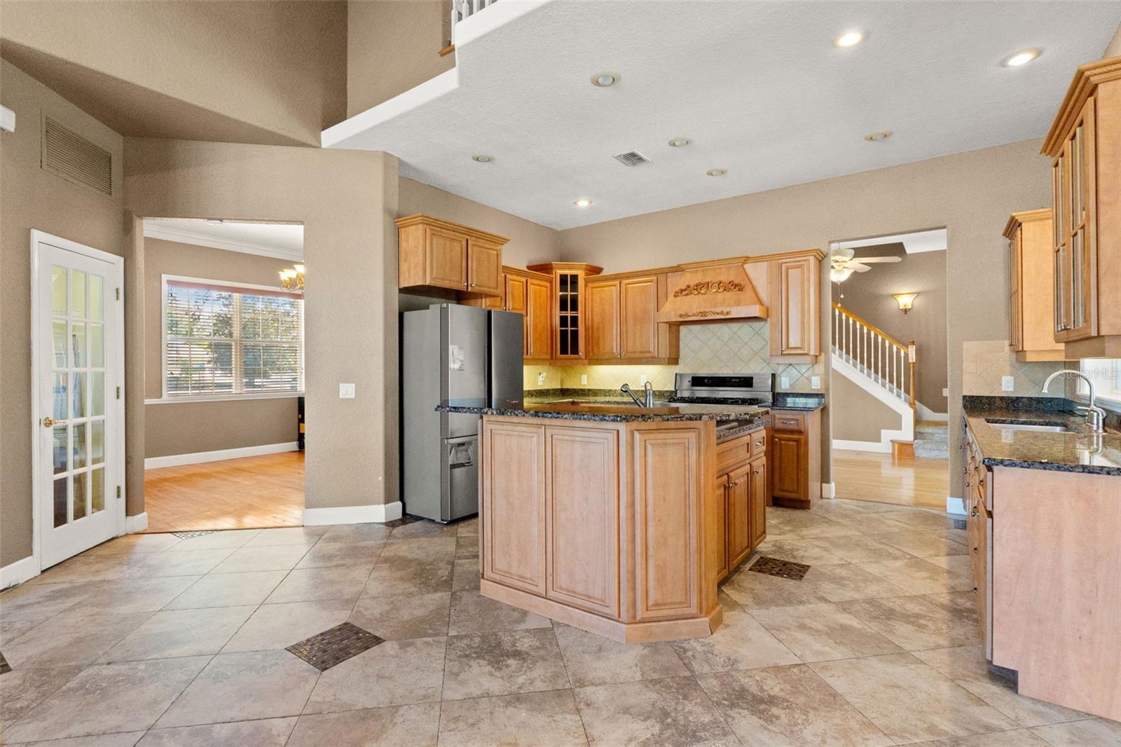 Image 17 of 56 For 421 Nessler Way