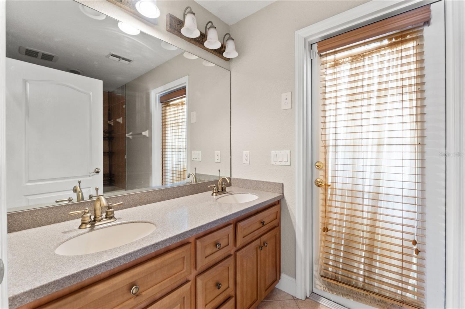 Image 40 of 56 For 421 Nessler Way