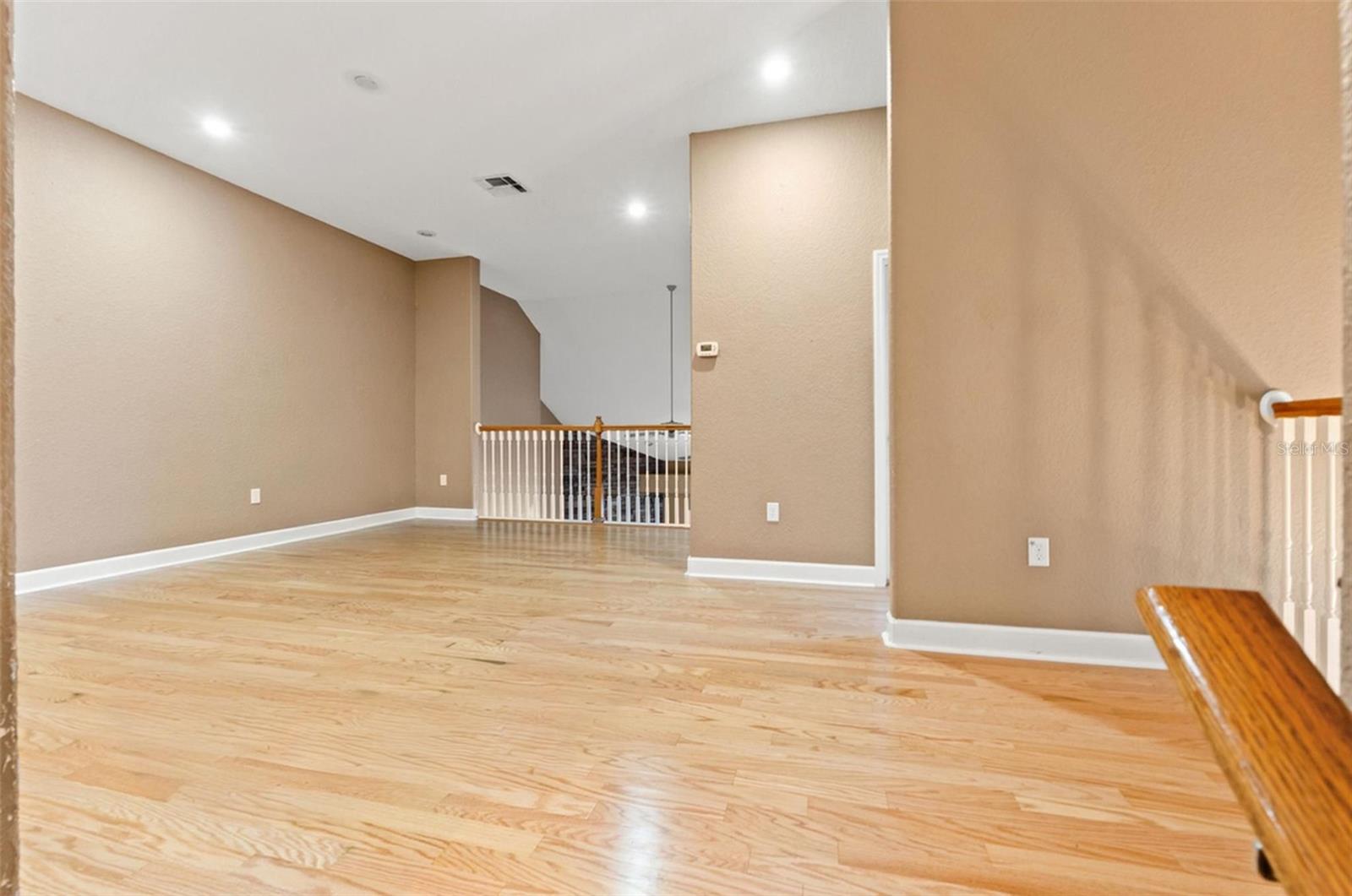 Image 45 of 56 For 421 Nessler Way