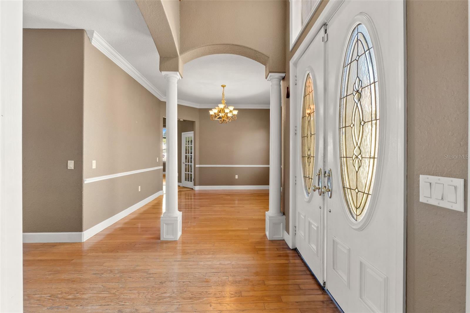 Image 7 of 56 For 421 Nessler Way