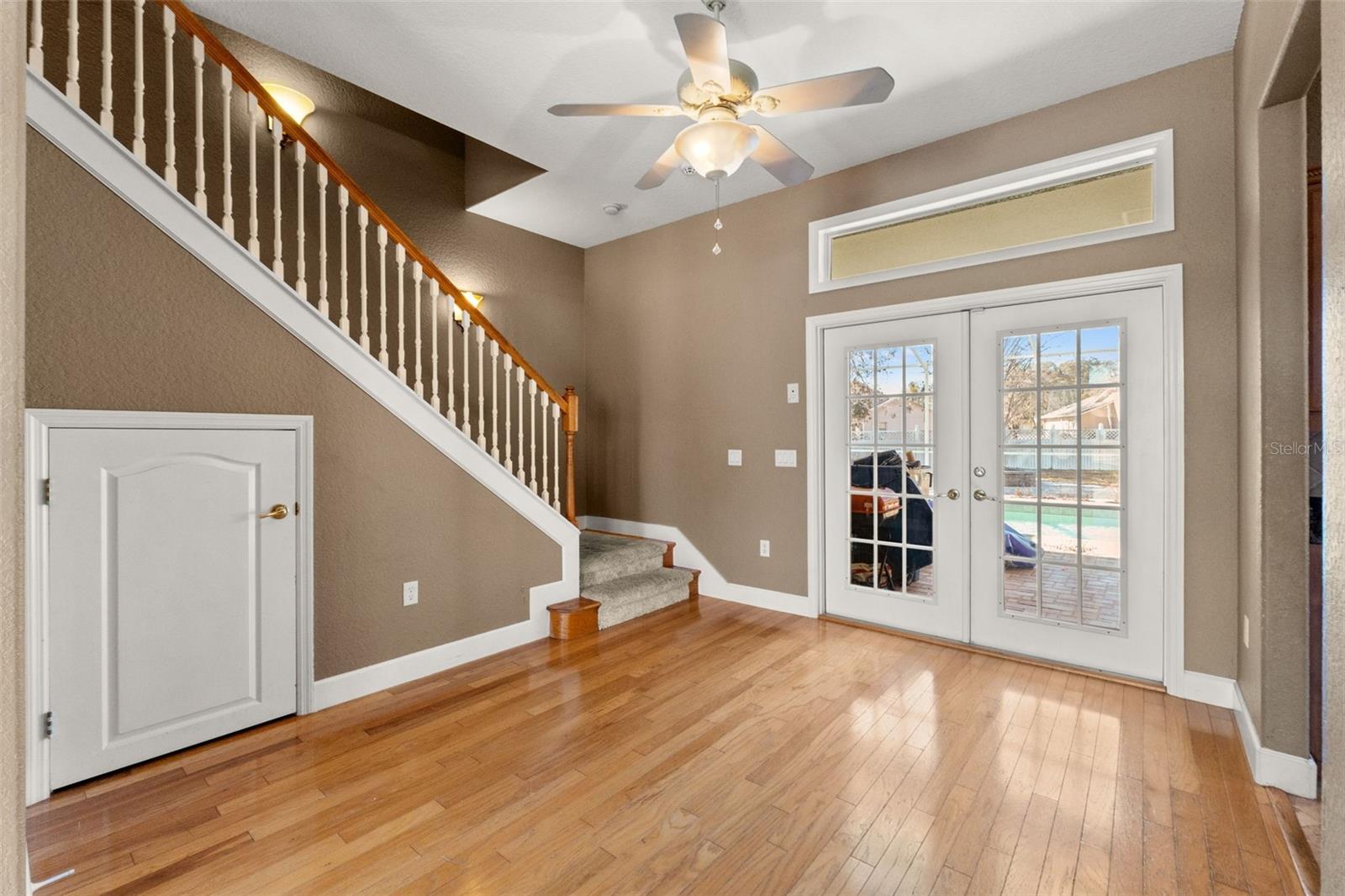 Image 9 of 56 For 421 Nessler Way