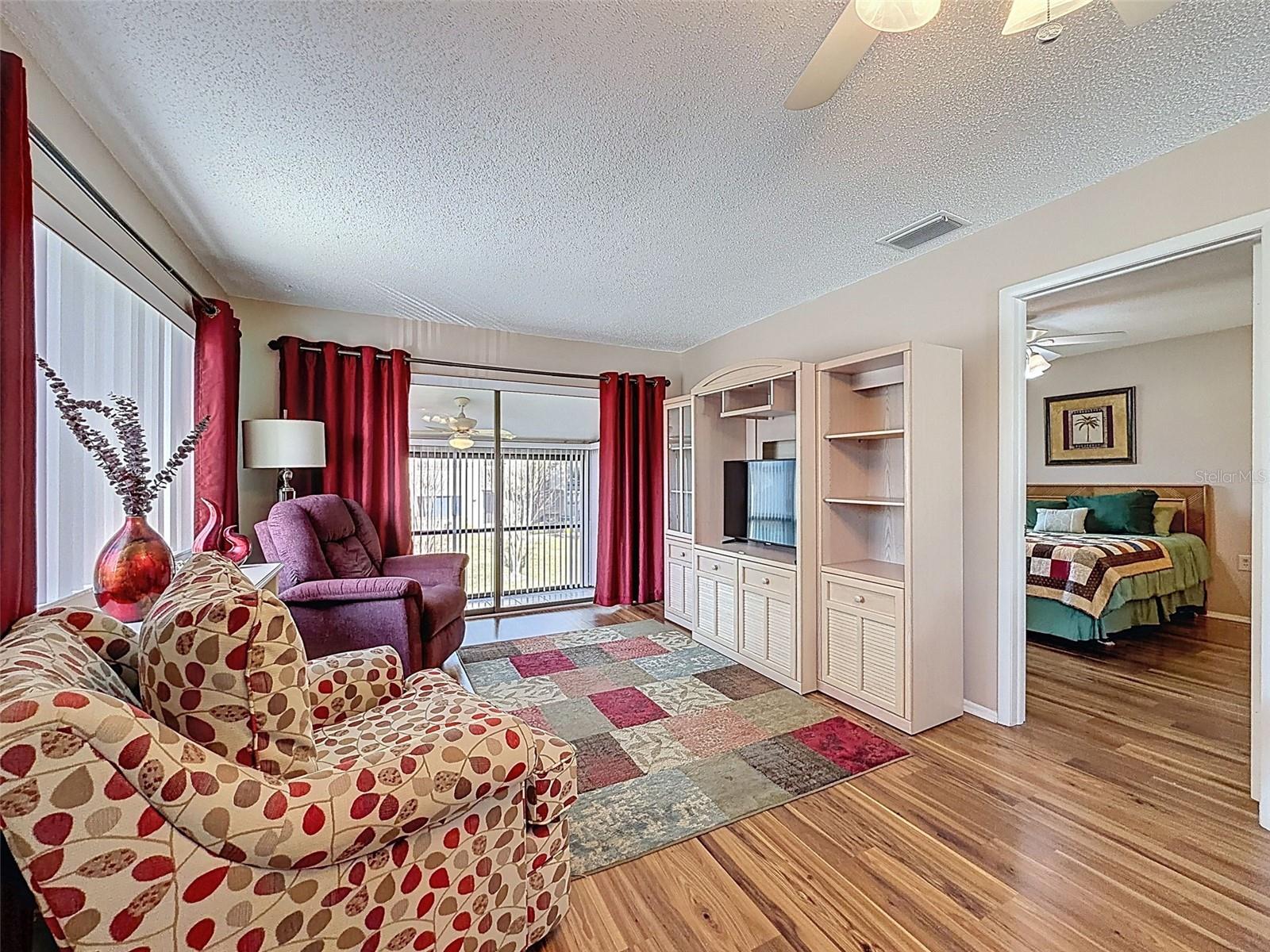 Image 21 of 59 For 12901 Fairway Drive C