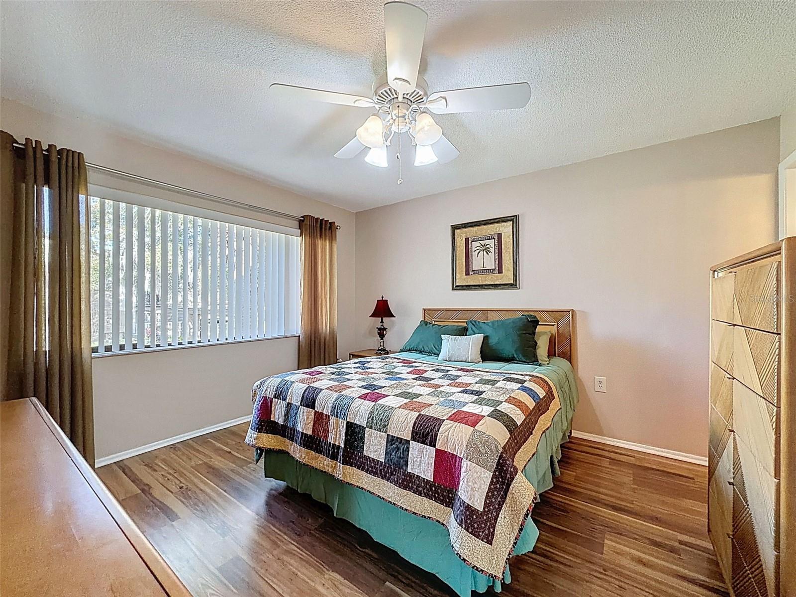 Image 31 of 59 For 12901 Fairway Drive C