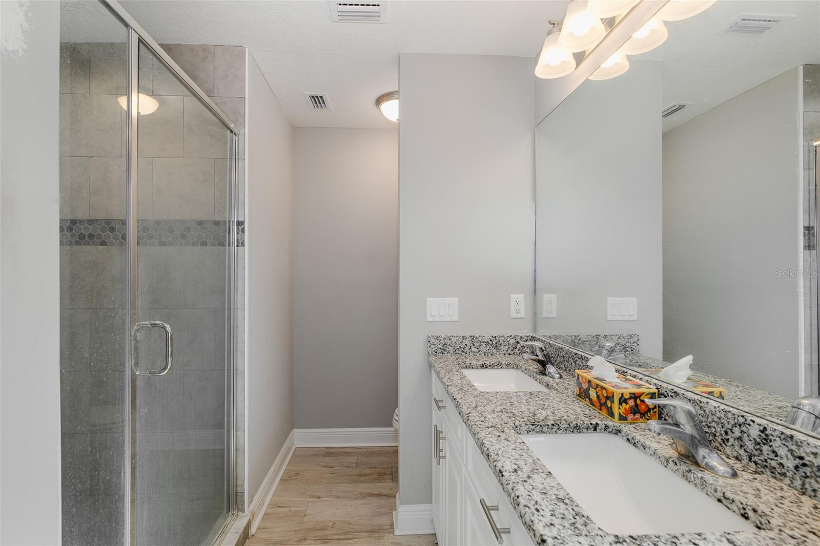 Image 13 of 25 For 6823 Crossbow Lane