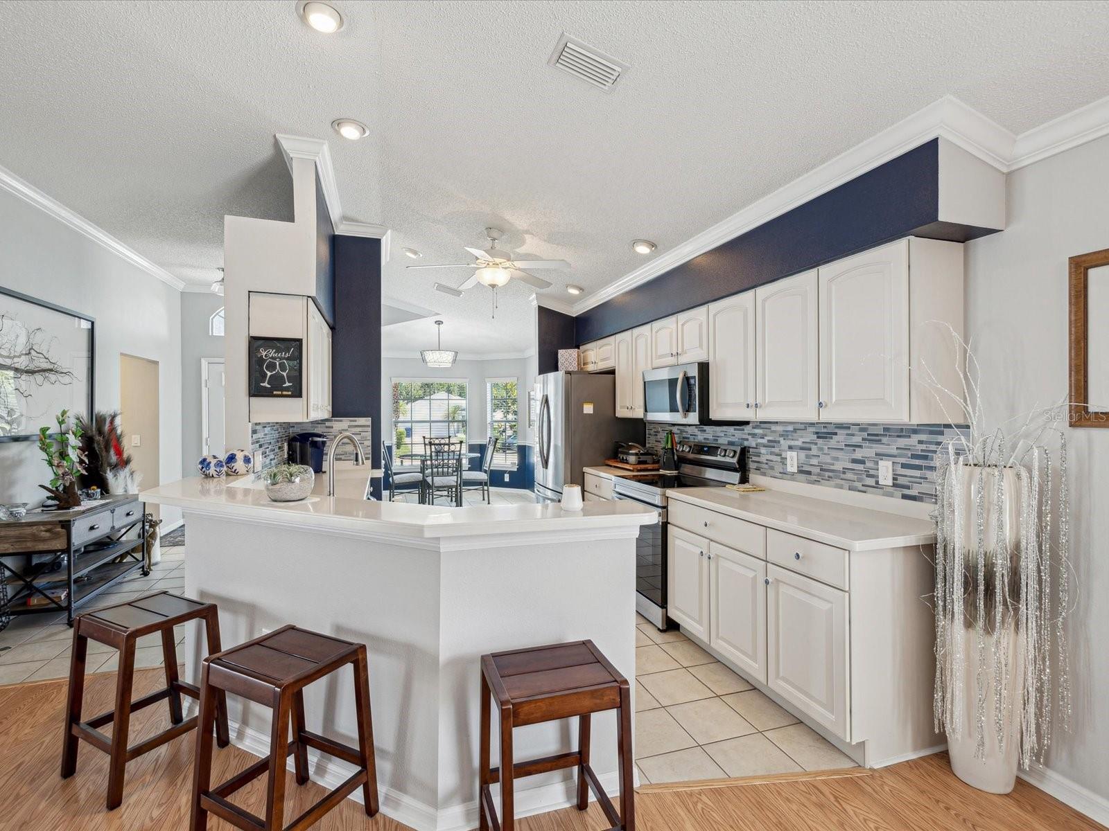 Image 15 of 66 For 11342 Hollander Avenue