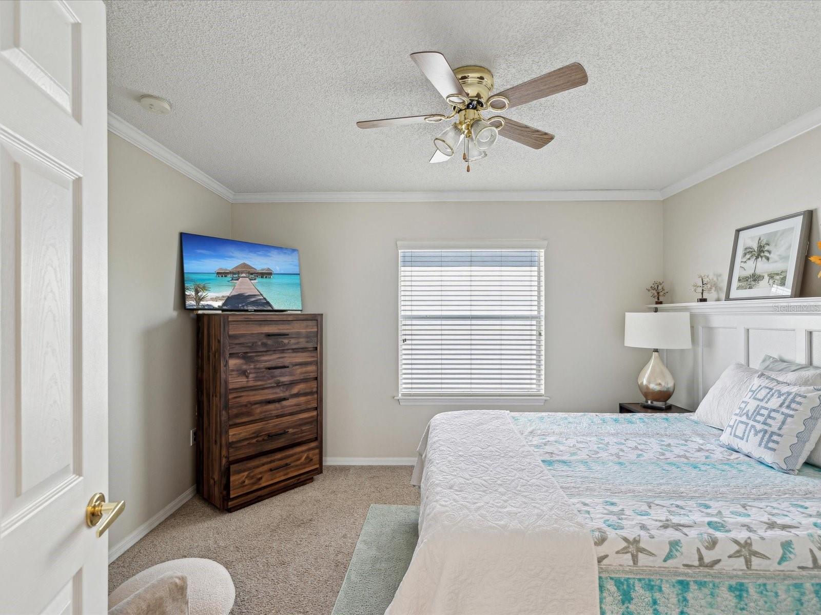 Image 31 of 66 For 11342 Hollander Avenue