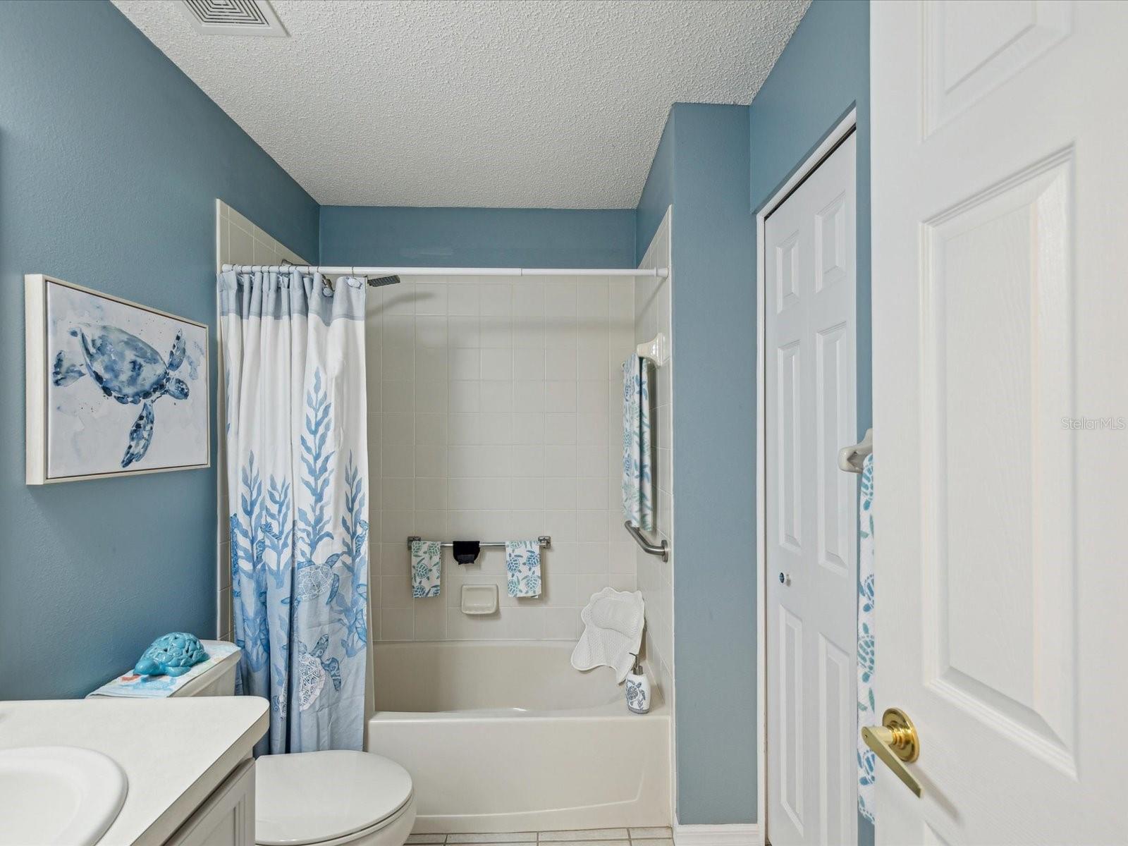 Image 34 of 66 For 11342 Hollander Avenue