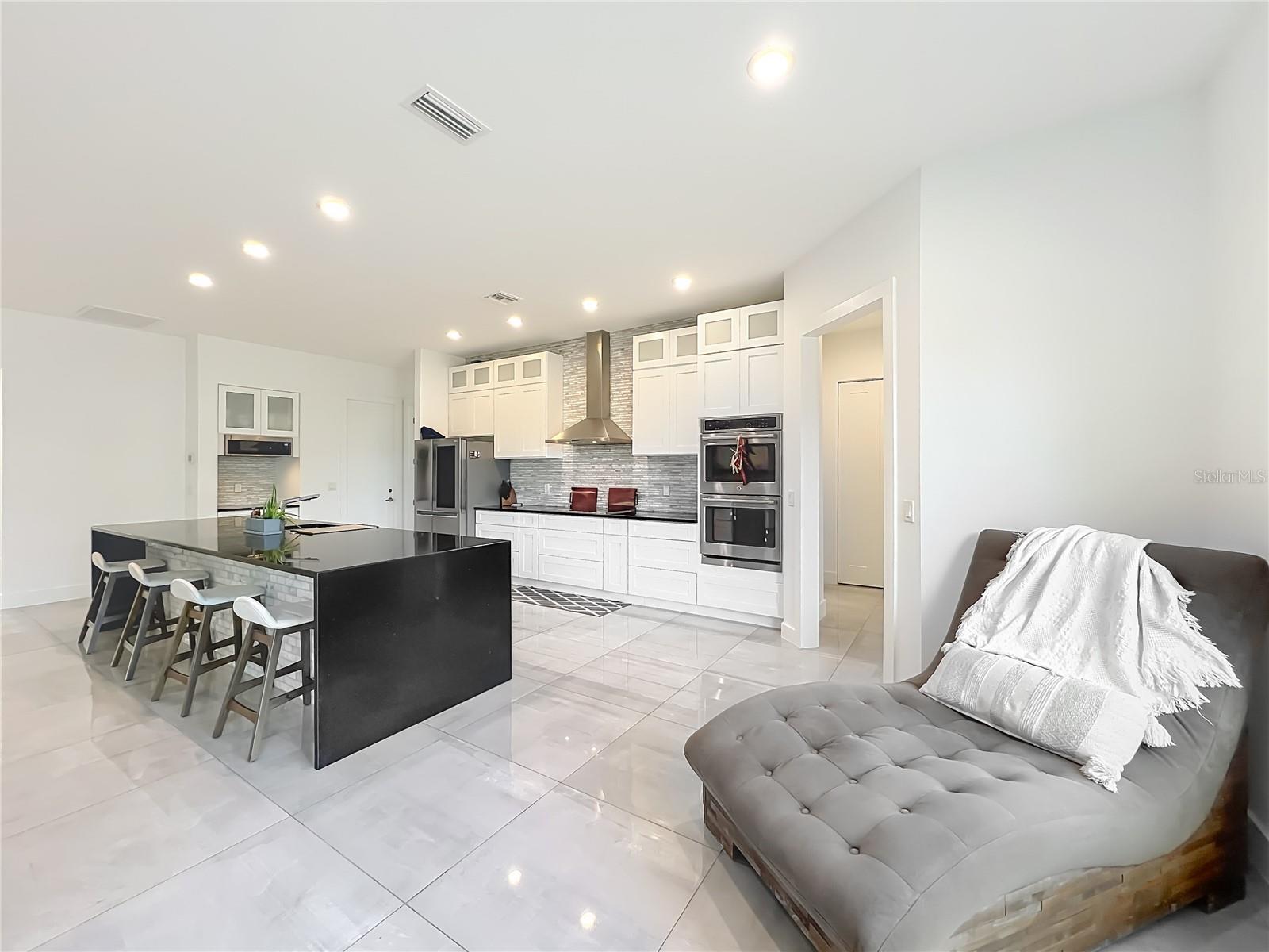 Image 32 of 85 For 540 165th Court Road