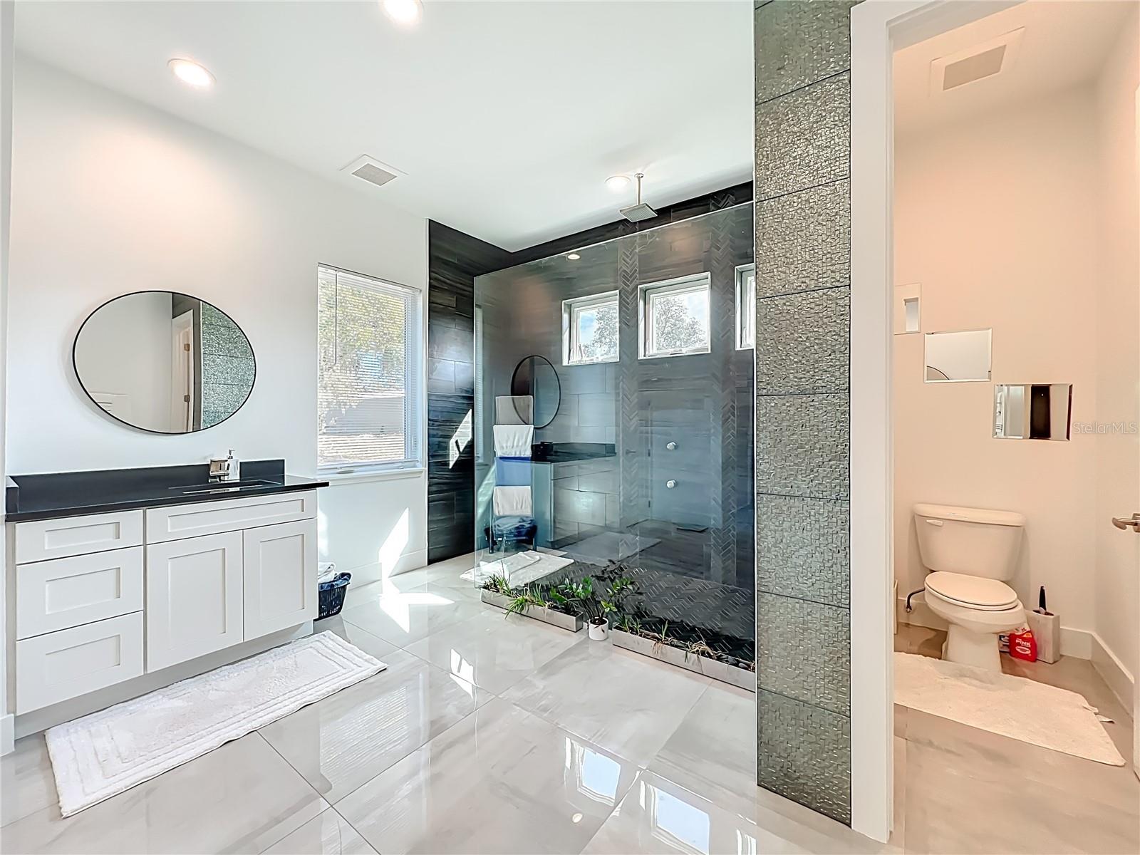 Image 38 of 85 For 540 165th Court Road