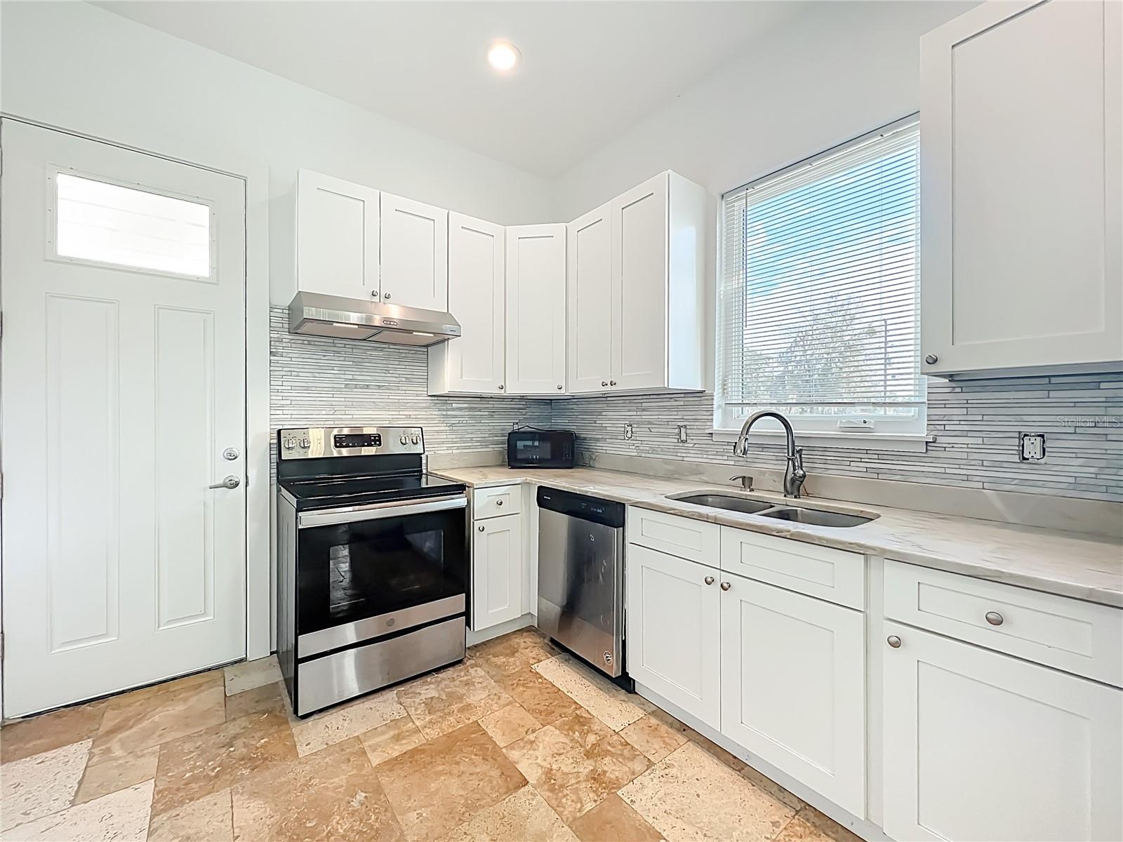 Image 47 of 85 For 540 165th Court Road