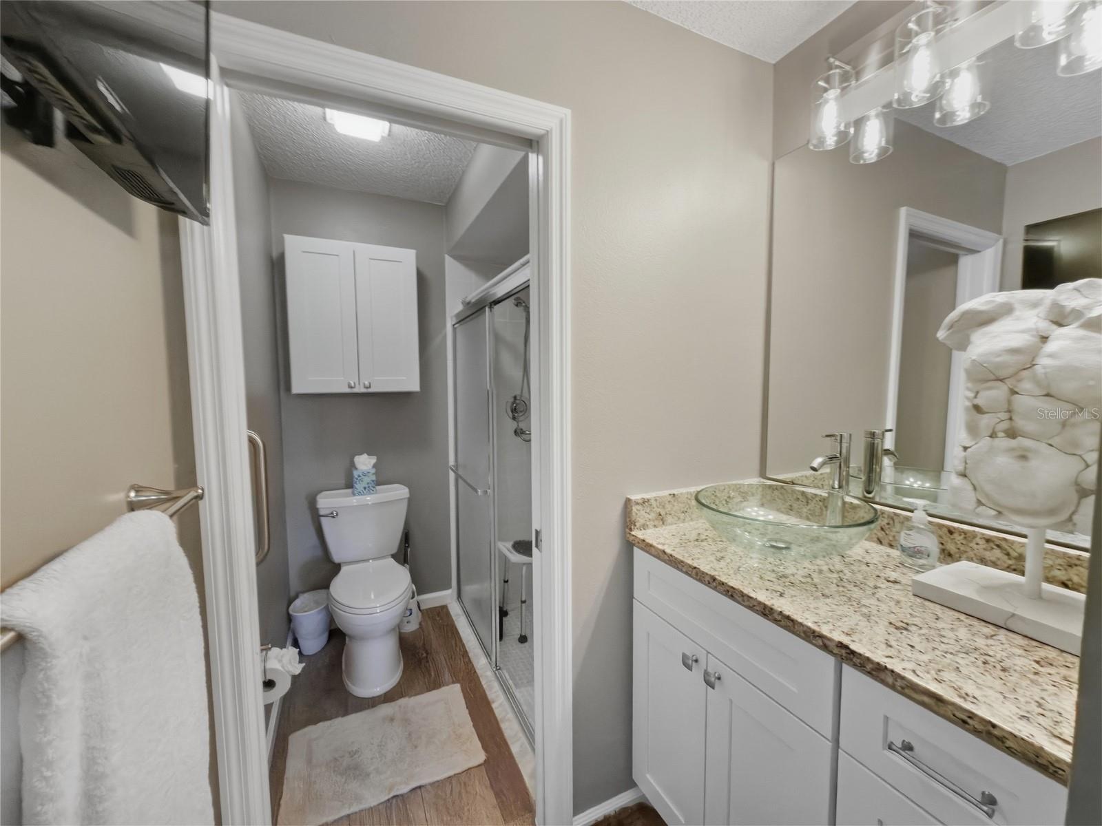 Image 22 of 49 For 7325 Greystone Drive