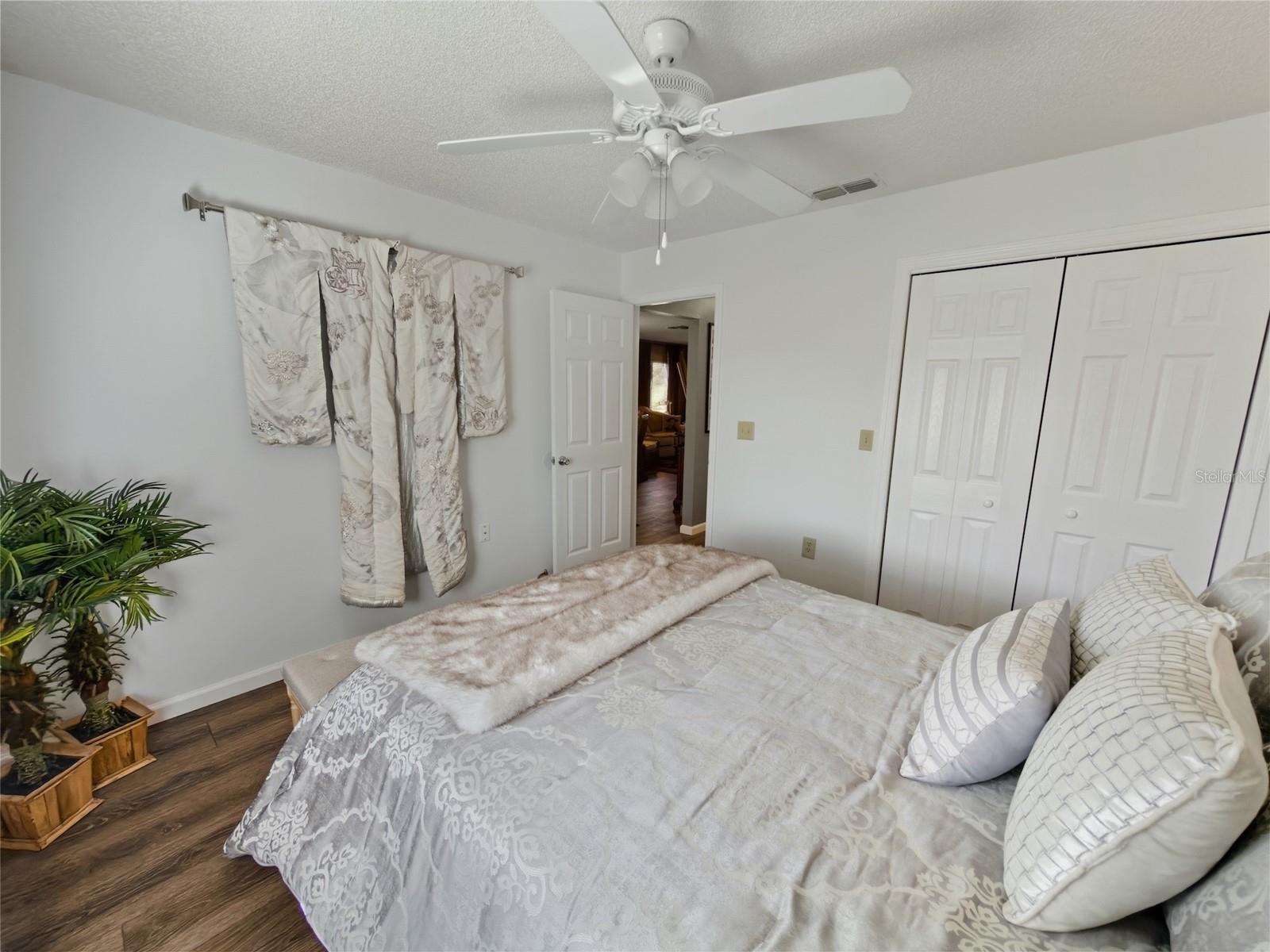 Image 28 of 49 For 7325 Greystone Drive