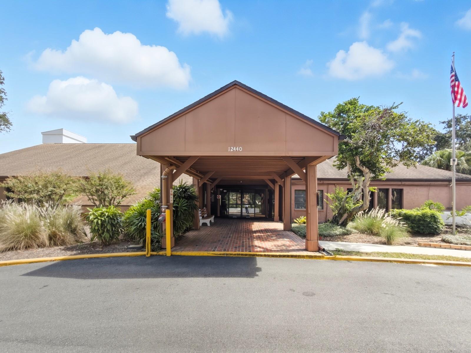 Image 40 of 49 For 7325 Greystone Drive