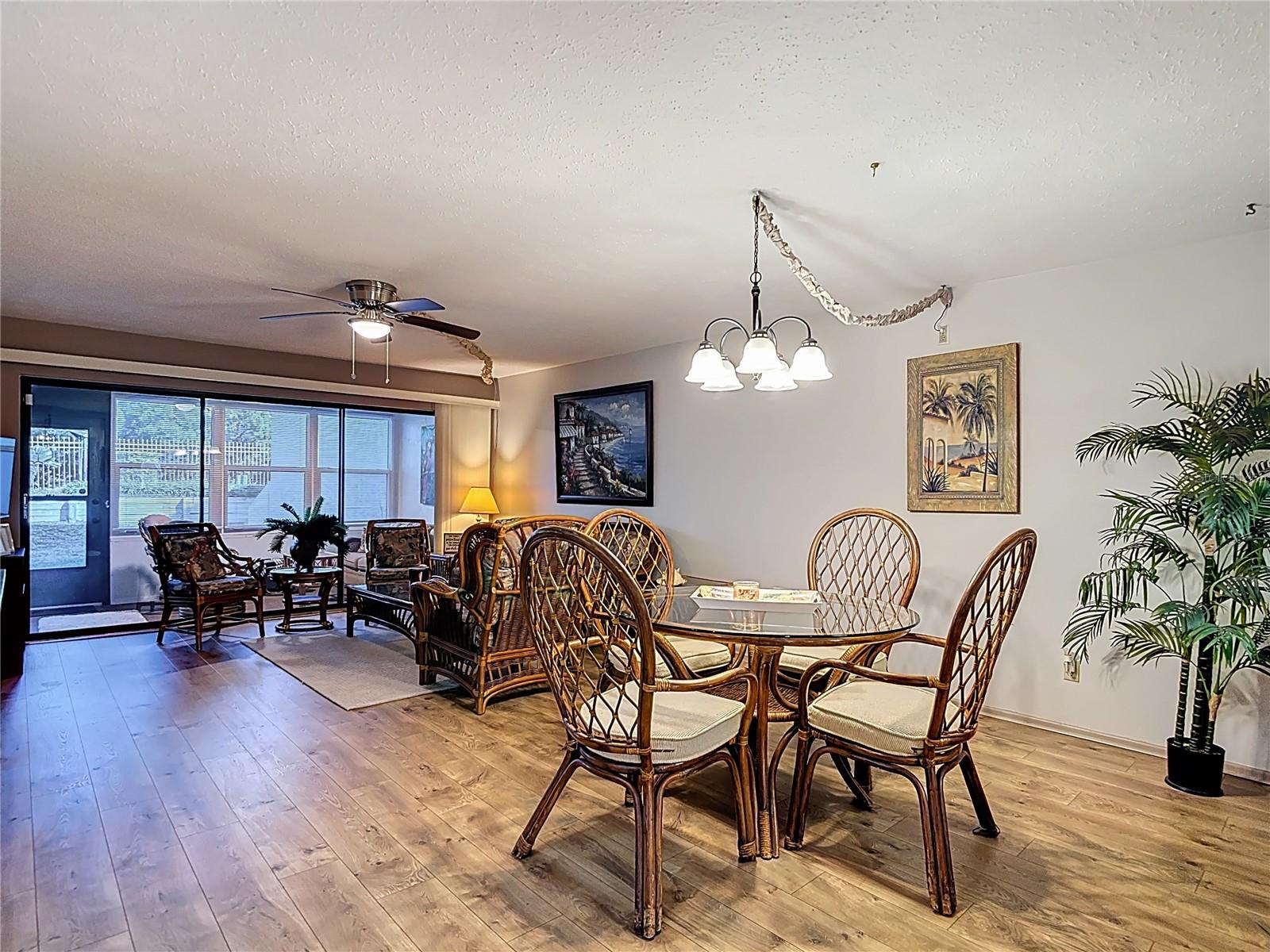 Image 20 of 65 For 7623 Radcliffe Circle 101a