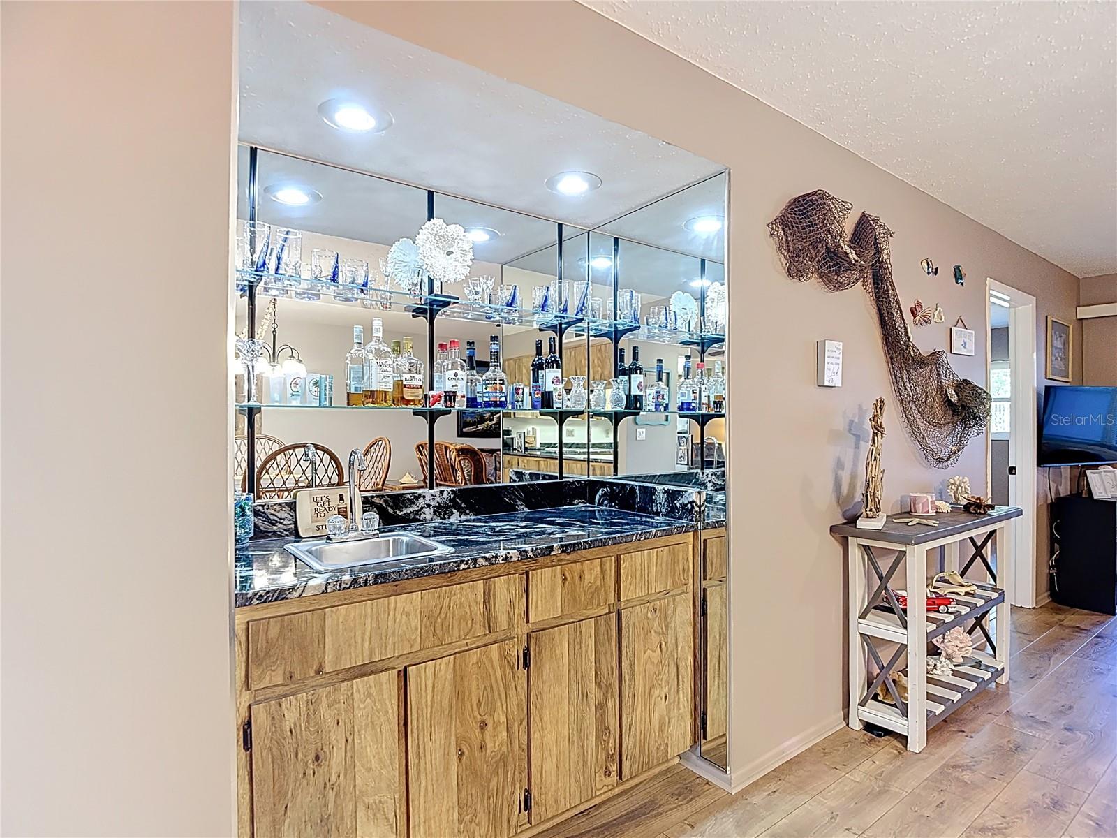 Image 22 of 65 For 7623 Radcliffe Circle 101a