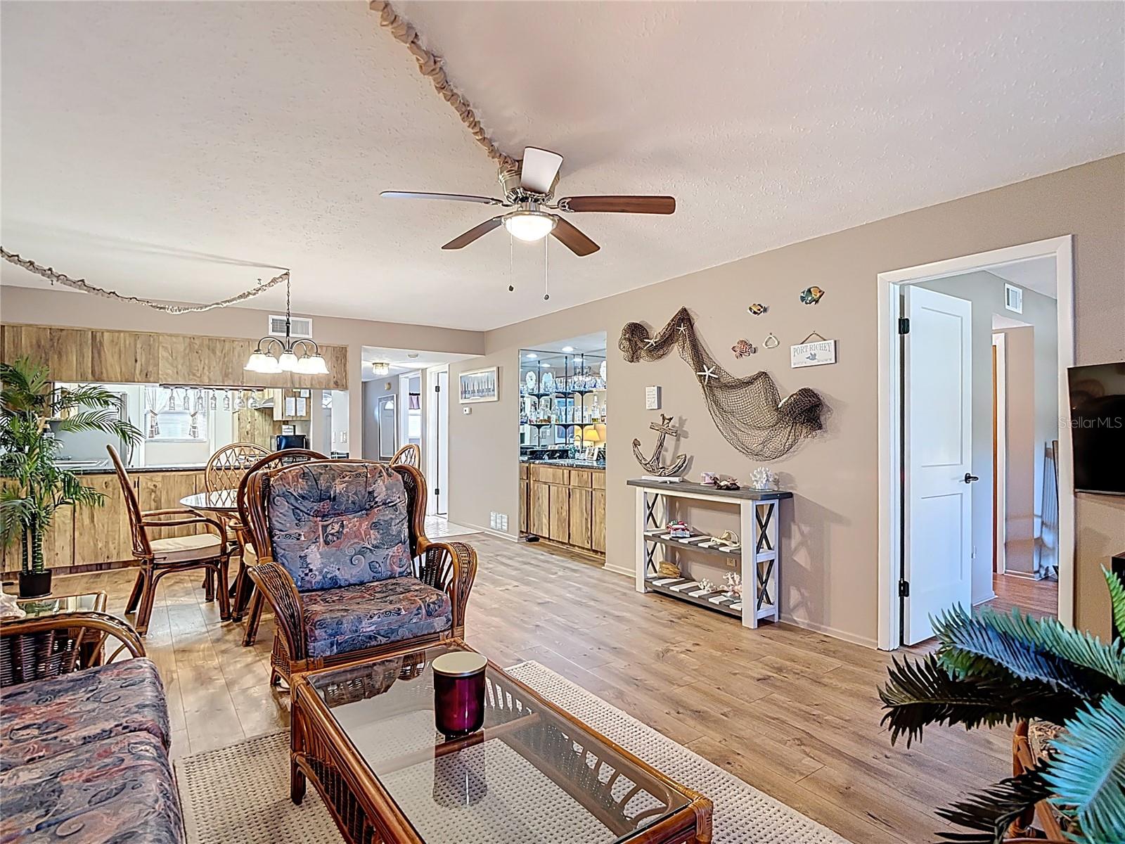 Image 27 of 65 For 7623 Radcliffe Circle 101a