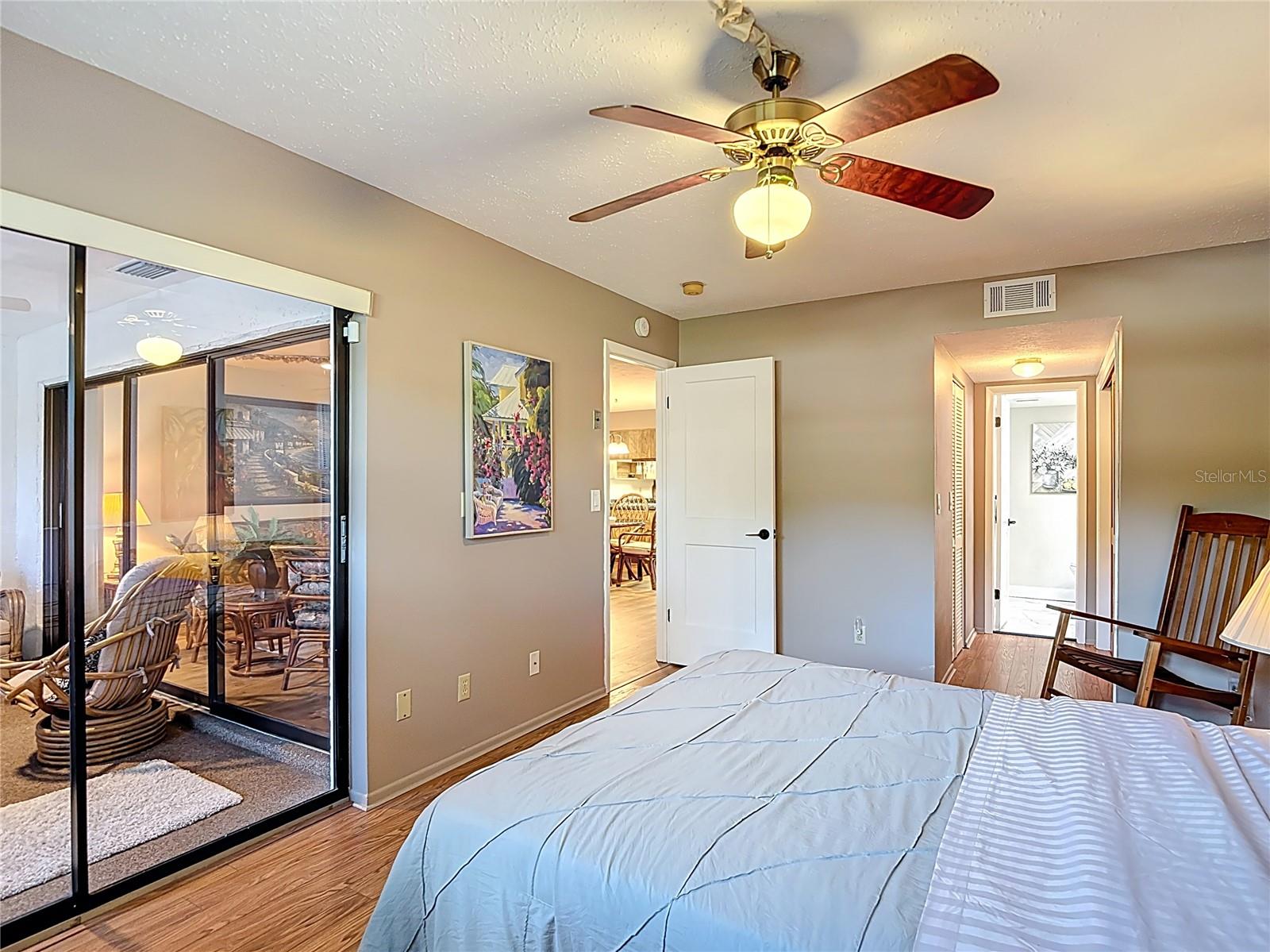 Image 31 of 65 For 7623 Radcliffe Circle 101a