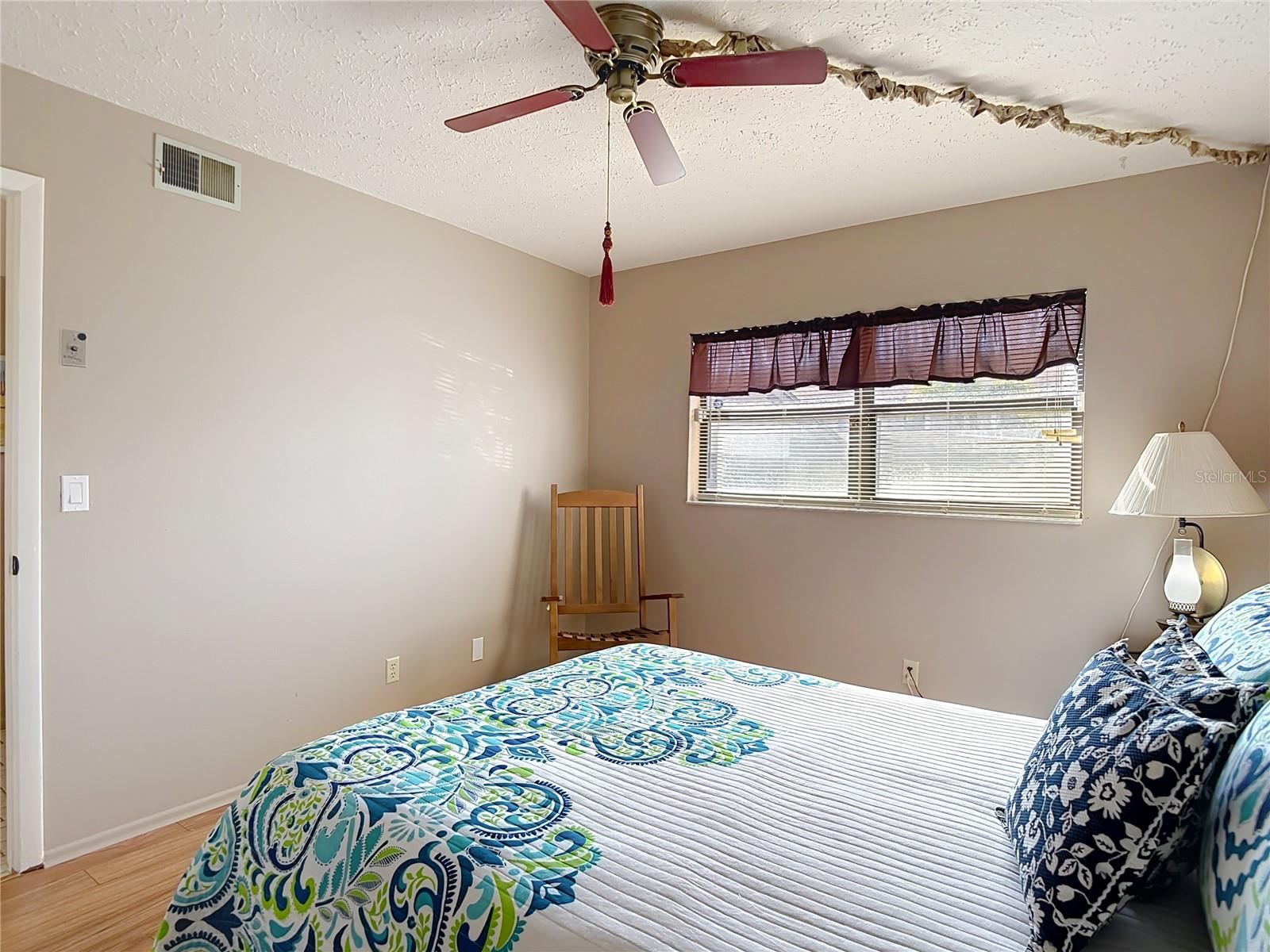 Image 35 of 65 For 7623 Radcliffe Circle 101a