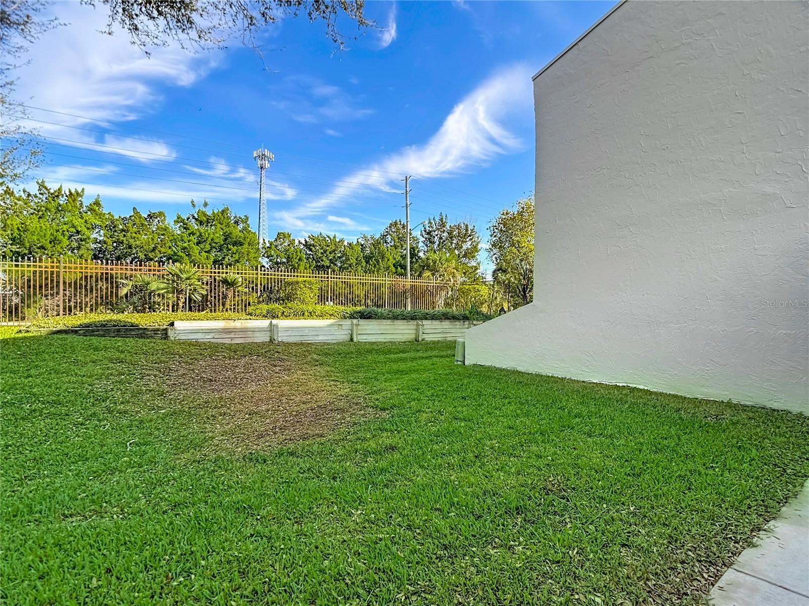 Image 48 of 65 For 7623 Radcliffe Circle 101a