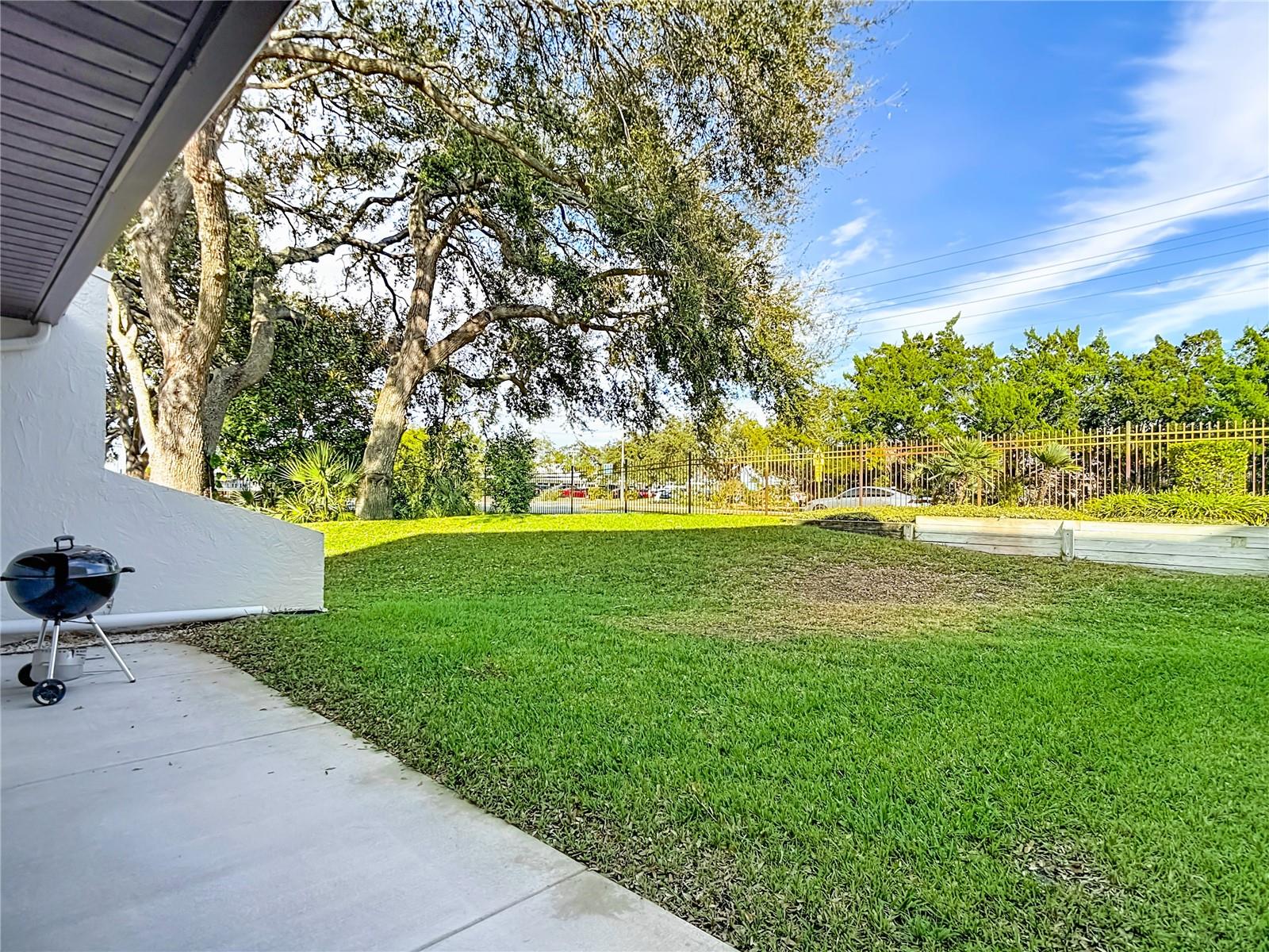 Image 49 of 65 For 7623 Radcliffe Circle 101a