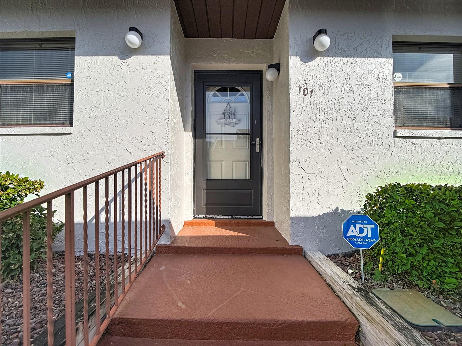 Image 6 of 65 For 7623 Radcliffe Circle 101a