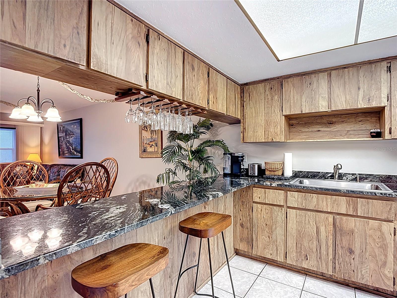 Image 9 of 65 For 7623 Radcliffe Circle 101a