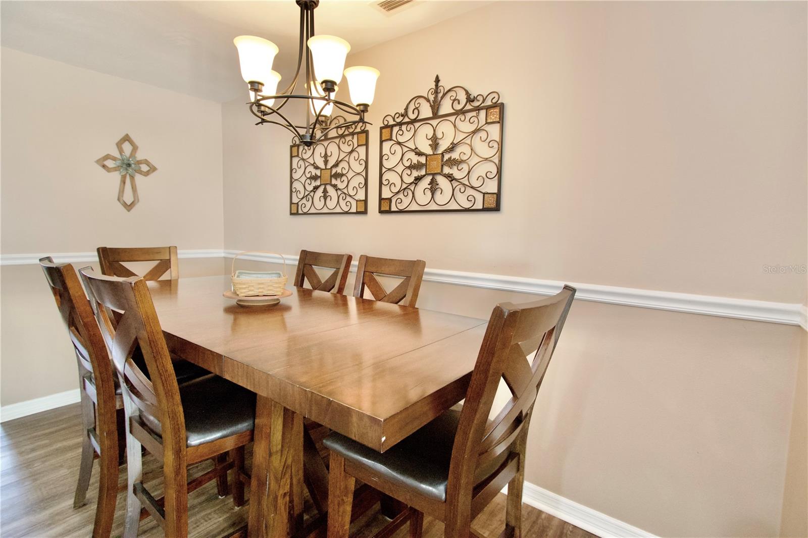 Image 8 of 21 For 4221 Tall Oak Lane