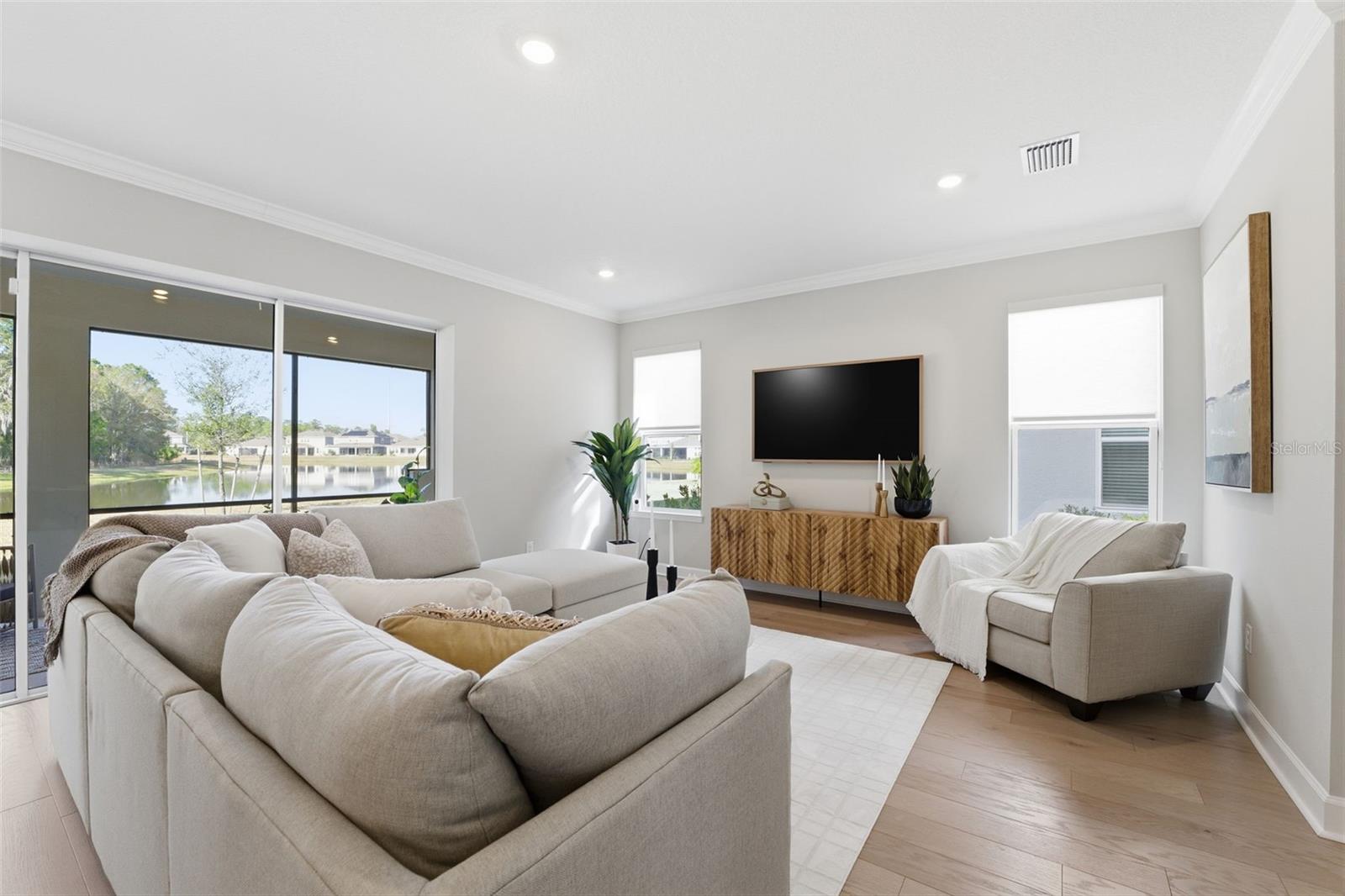 Image 11 of 39 For 33525 Mainstay Lane