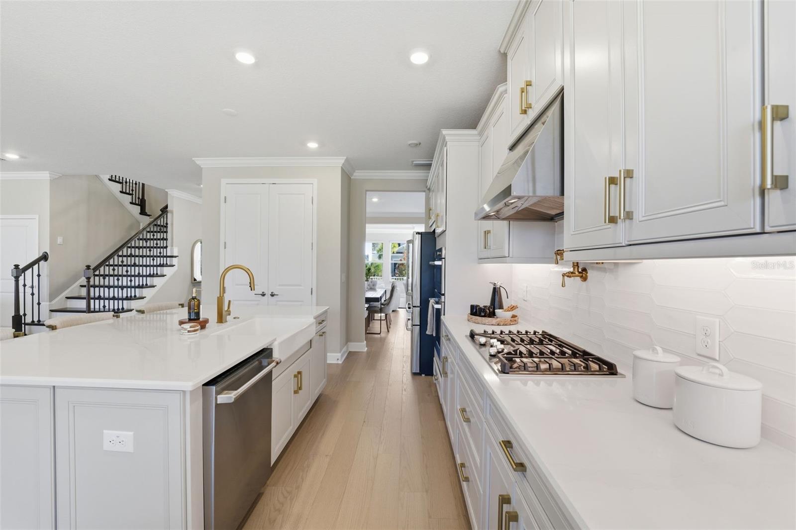 Image 9 of 39 For 33525 Mainstay Lane