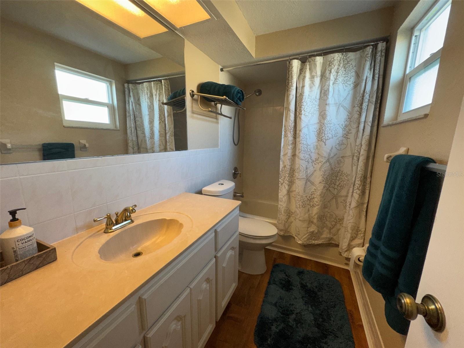 Image 11 of 13 For 7833 Teal Drive