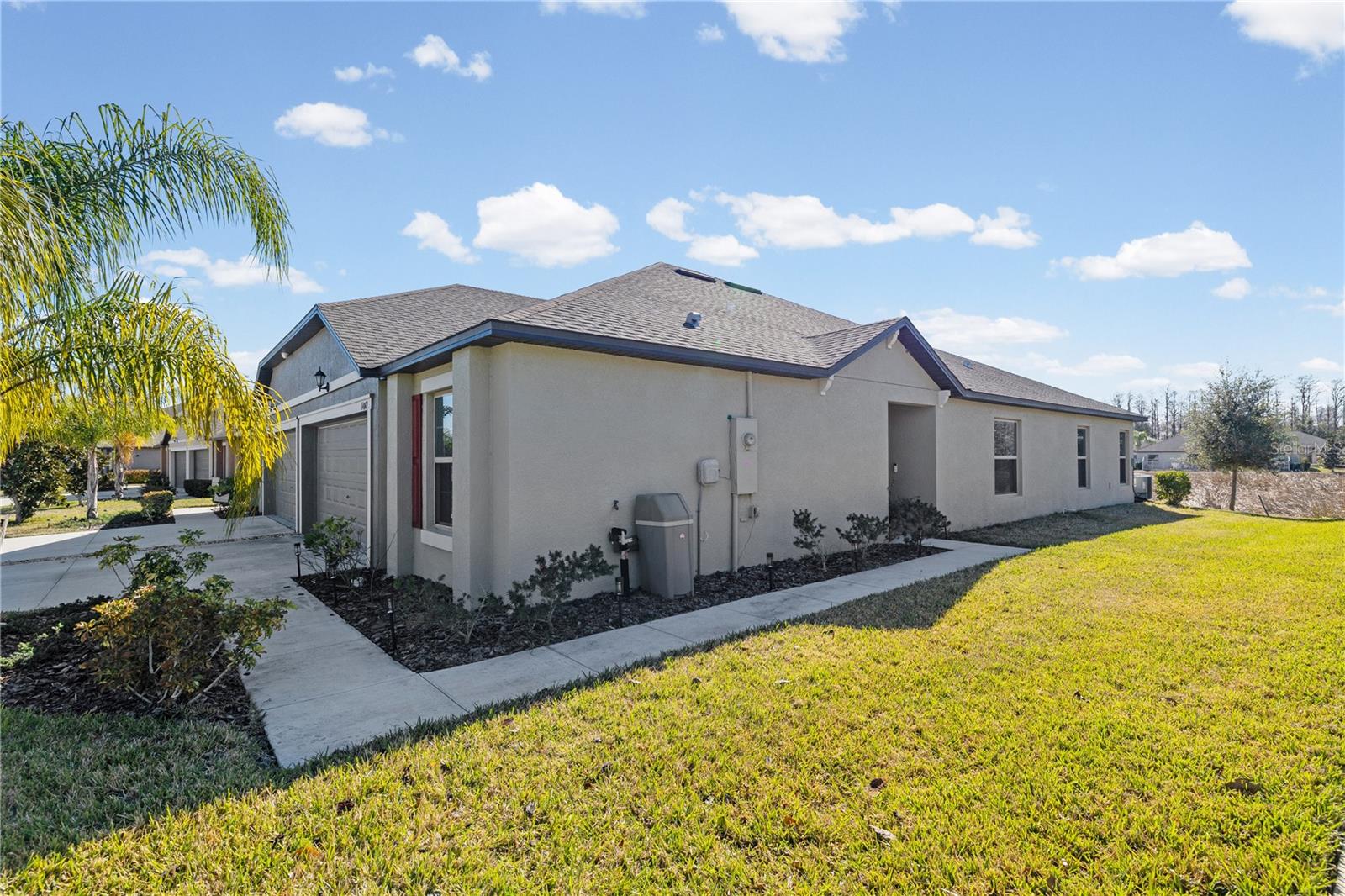 Image 26 of 44 For 14042 Weddington Terrace