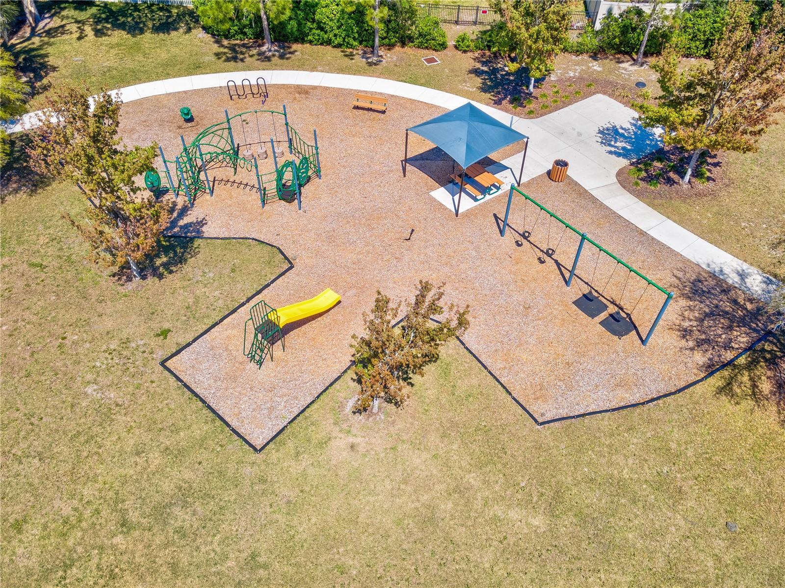 Image 36 of 44 For 14042 Weddington Terrace