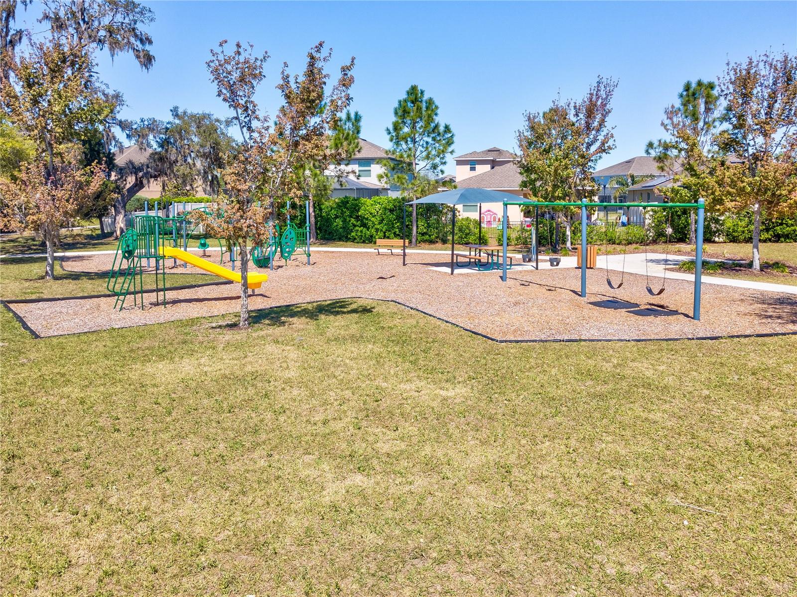 Image 37 of 44 For 14042 Weddington Terrace