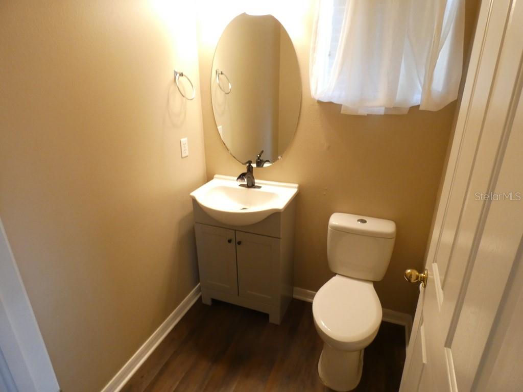 Image 21 of 33 For 19726 Timberbluff Drive