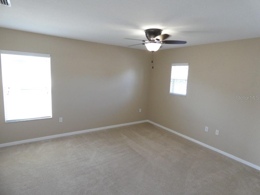 Image 8 of 33 For 19726 Timberbluff Drive