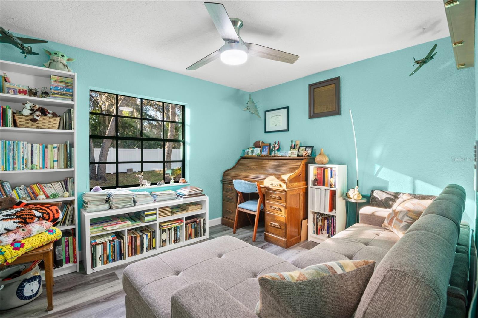 Image 17 of 34 For 12005 Wren Court