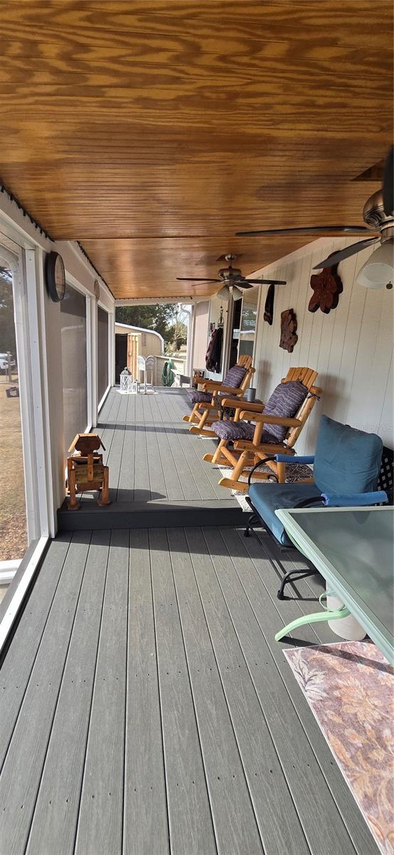 Image 31 of 42 For 20406 Peachtree Lane